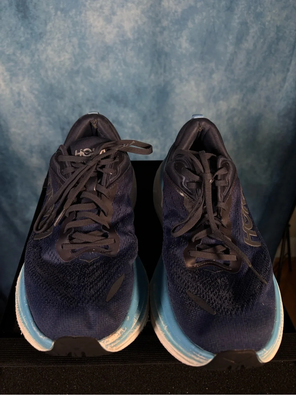 HOKA Bondi 8 Men’s Size 10.5 Running Shoes Blue White